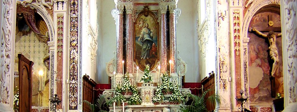 Interno Duomo di Santa Domenica