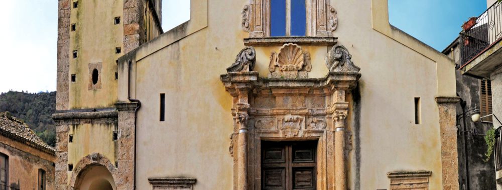 Duomo dedicato a Santa Domenica