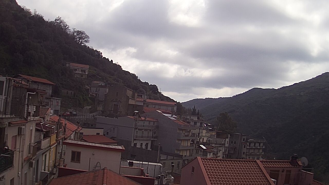 P25032012193210.jpg